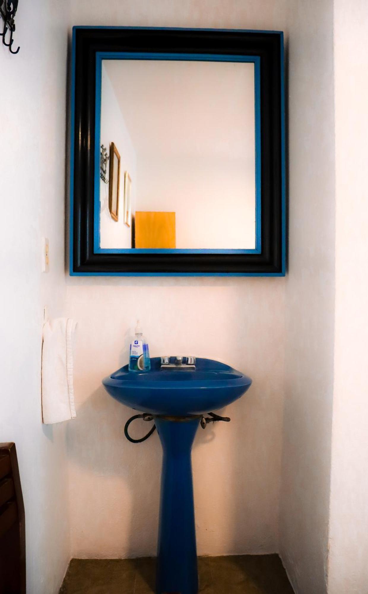 Hostal Cuija Coyoacan Berlin 268 Coyoacan Mexico City Exteriör bild